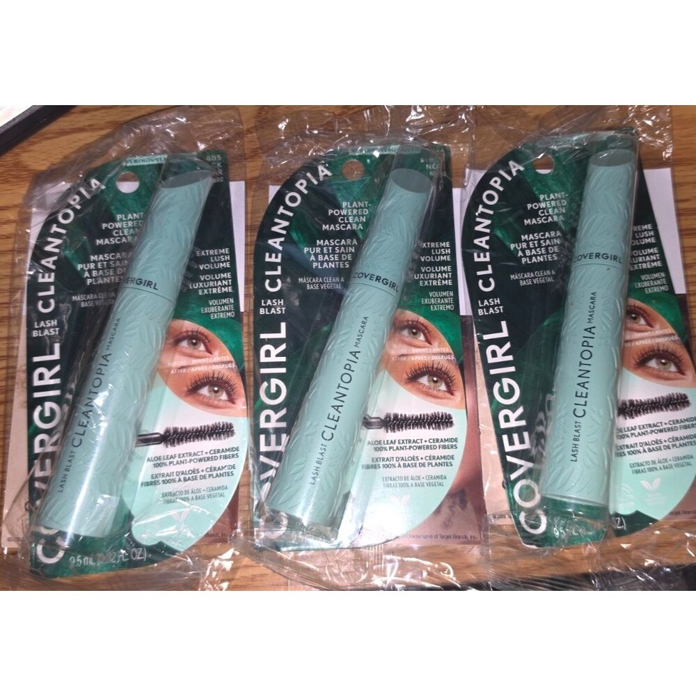 Lot 3 Covergirl Cleantopia Lash Blash Aloe Leaf Extract Plant Powered Fibers New